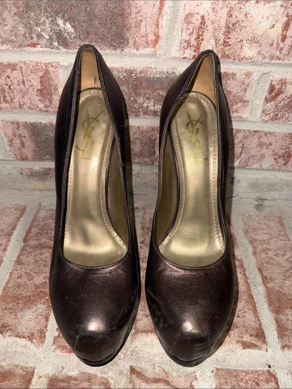 Yves Saint Laurent champagne Leather Platform Stilettos size 39.5